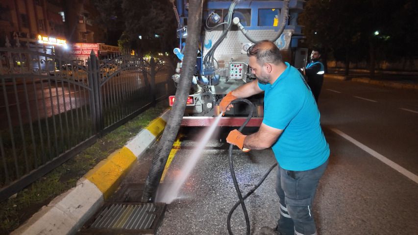 Şuski̇’den Kiş Öncesi̇ Altyapiya Gece Mesai̇si̇ (9) (Küçük)