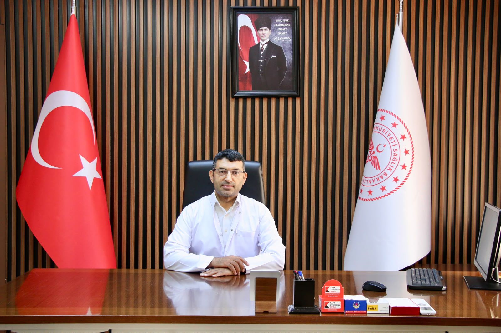 Doç. Dr. Ahmet Güzelçiçek’ten 29 Ekim Cumhuriyet Bayramı mesajı yayınladı